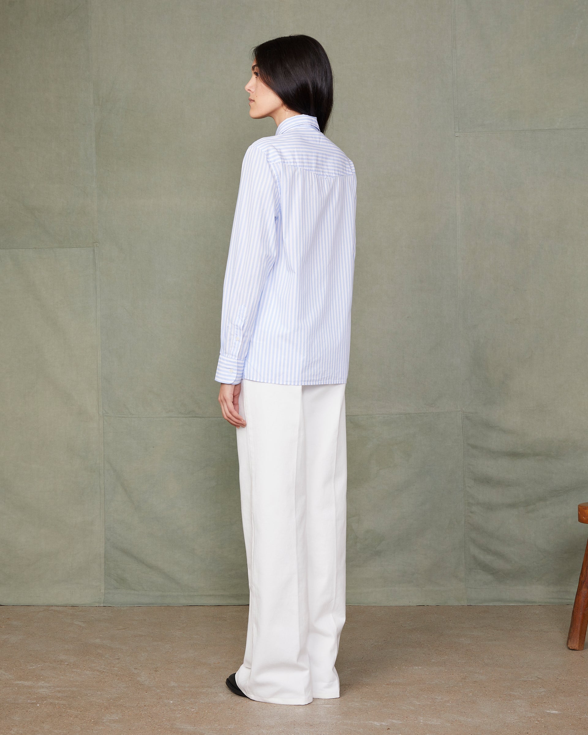 Soft collar shirt - Image 8