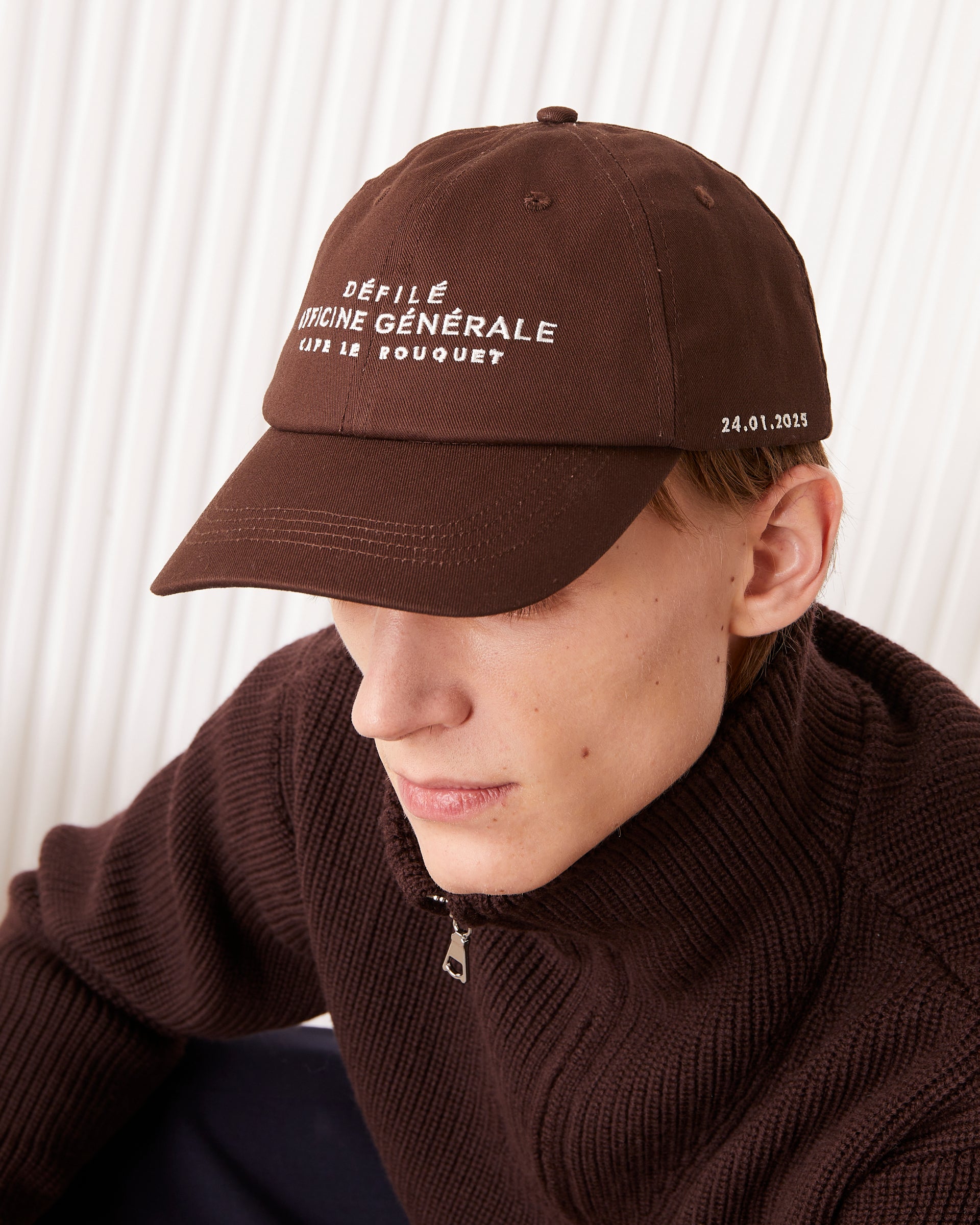 Runway cap - Image 1