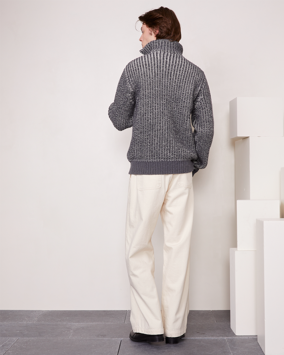 Tarek sweater - Image 4