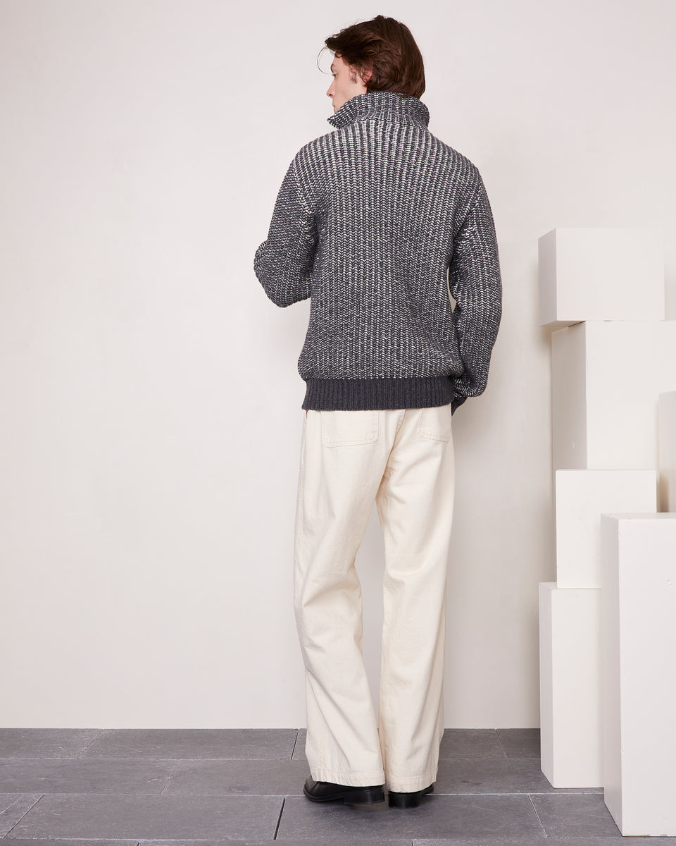 Tarek sweater - Image 3